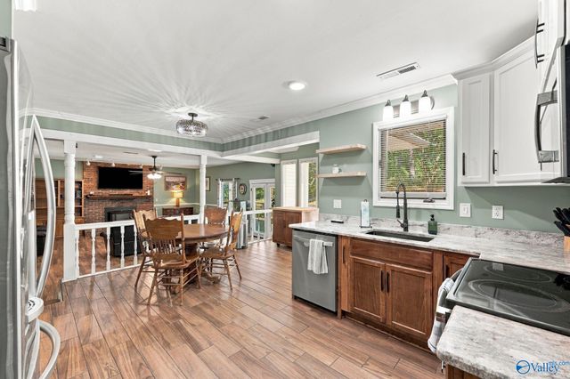 4410 Dogwood Drive SW, Decatur, AL 35603