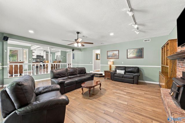 4410 Dogwood Drive SW, Decatur, AL 35603