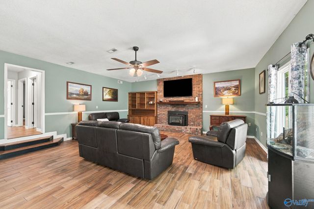 4410 Dogwood Drive SW, Decatur, AL 35603