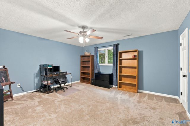 4410 Dogwood Drive SW, Decatur, AL 35603