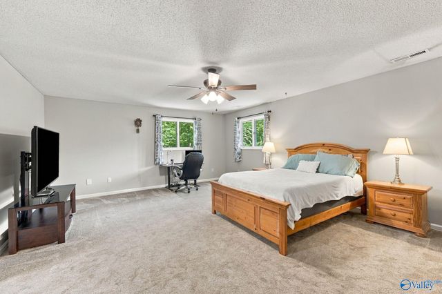 4410 Dogwood Drive SW, Decatur, AL 35603
