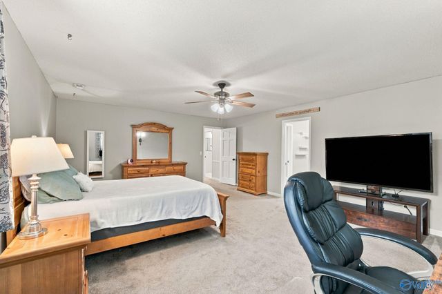 4410 Dogwood Drive SW, Decatur, AL 35603