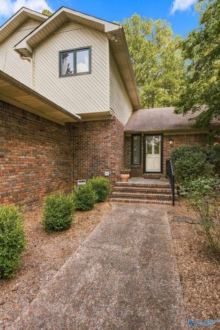 4410 Dogwood Drive SW, Decatur, AL 35603