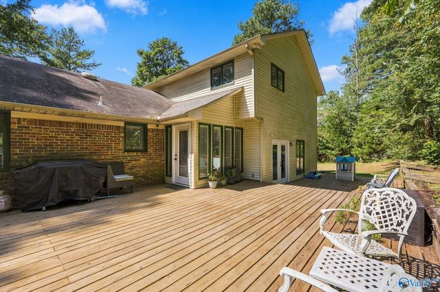 4410 Dogwood Drive SW, Decatur, AL 35603