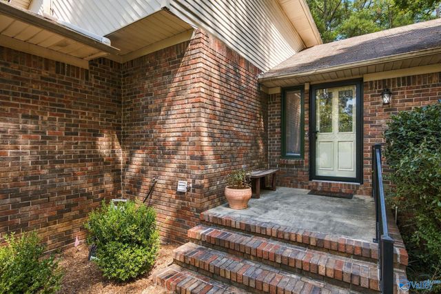 4410 Dogwood Drive SW, Decatur, AL 35603
