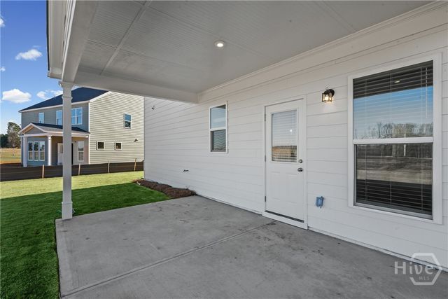 363 Aidens Bluff, Hoschton, GA 30548