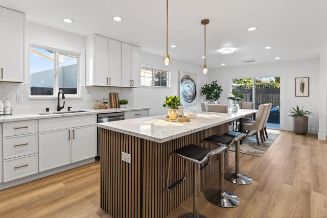 5592 Dewey Pl, Fremont, CA 94538