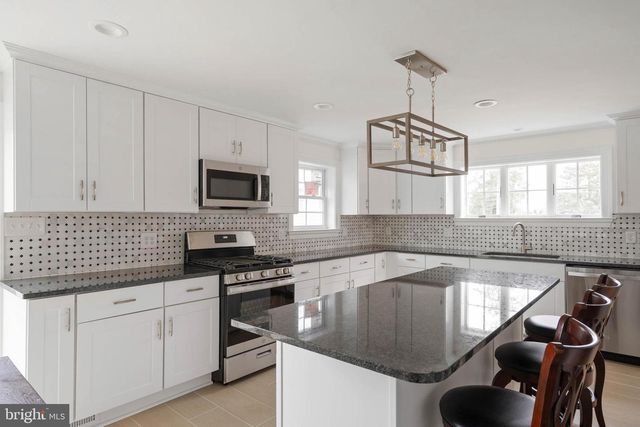 32 BROAD ST, Greenwood, DE 19950