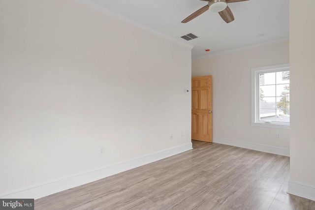 32 BROAD ST, Greenwood, DE 19950