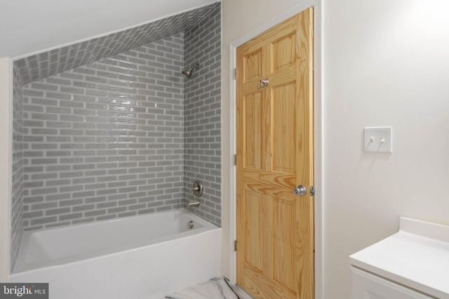 32 BROAD ST, Greenwood, DE 19950