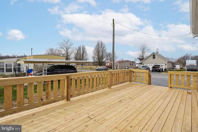 32 BROAD ST, Greenwood, DE 19950