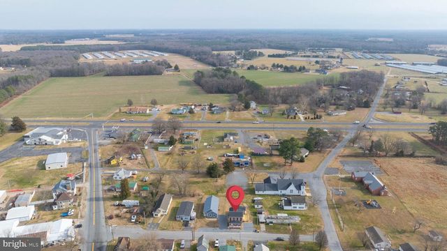 32 BROAD ST, Greenwood, DE 19950