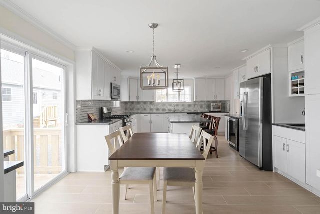 32 BROAD ST, Greenwood, DE 19950