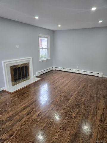 321 Oakford Street, West Hempstead, NY 11552