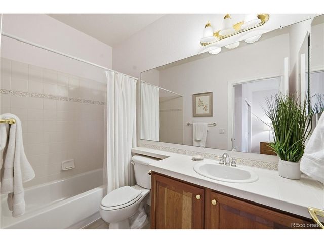 8967 Hunters Way, Highlands Ranch, CO 80129