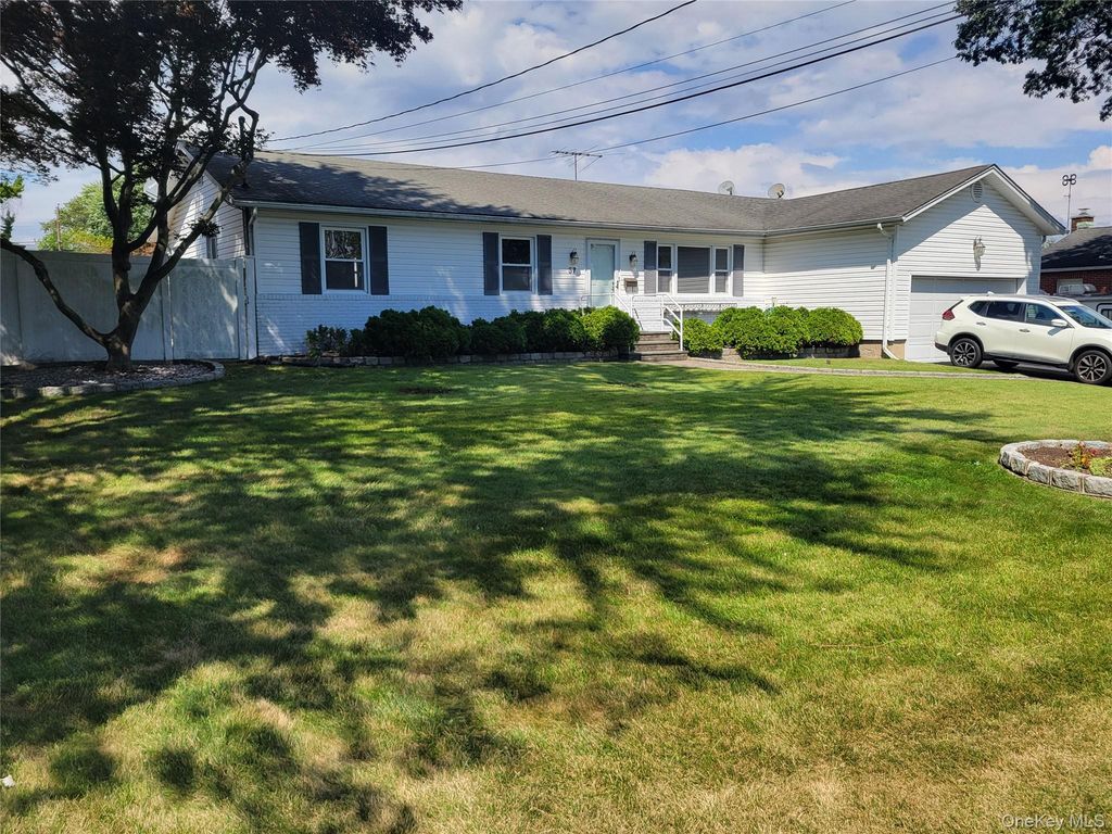 57 Shipman Avenue, North Babylon, NY 11703