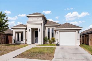 3421 Dessert Inn Drive, Edinburg, TX 78541