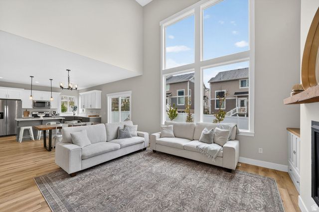 1274 W SAGEHILL DR, Saratoga Springs, UT 84045