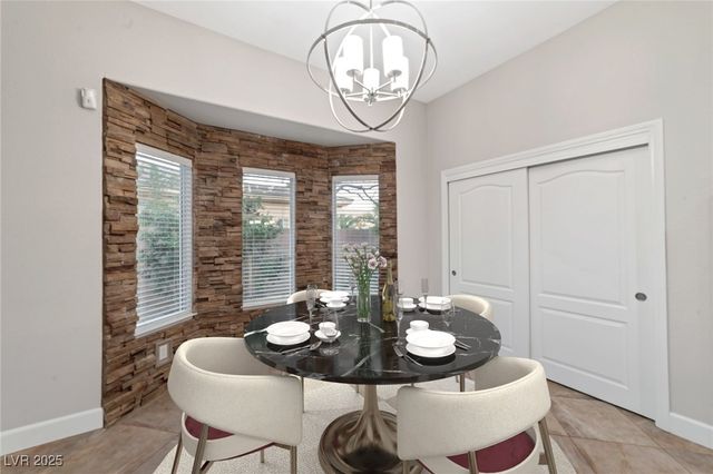 6012 Chessington Avenue, Las Vegas, NV 89131