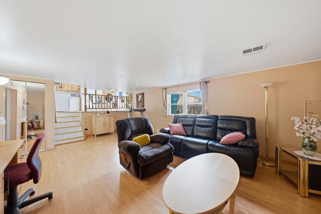 6252 157th Street, Oak Forest, IL 60452