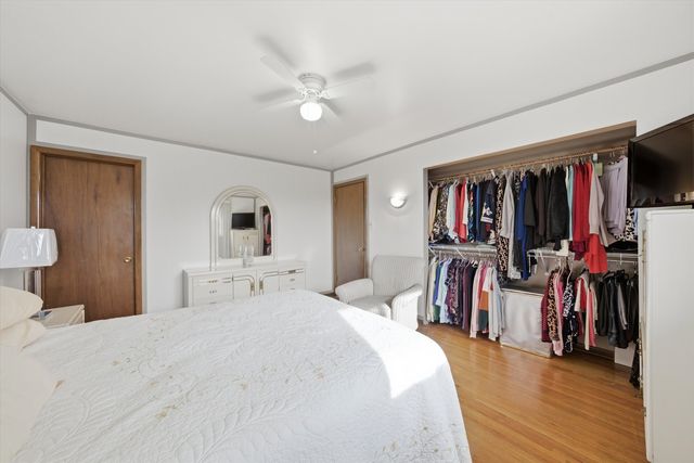 6252 157th Street, Oak Forest, IL 60452