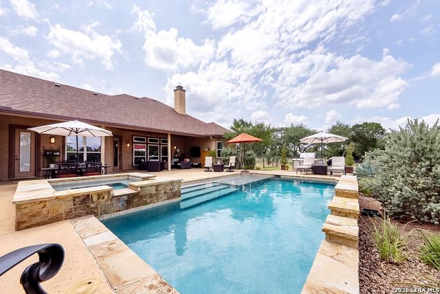 1195 Rio Brazos, Boerne, TX 78006