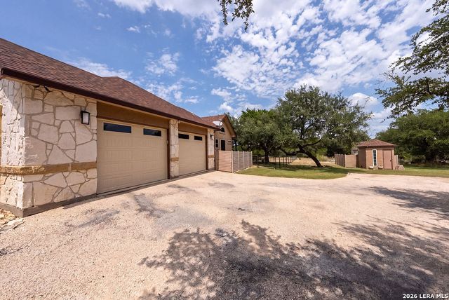 1195 Rio Brazos, Boerne, TX 78006
