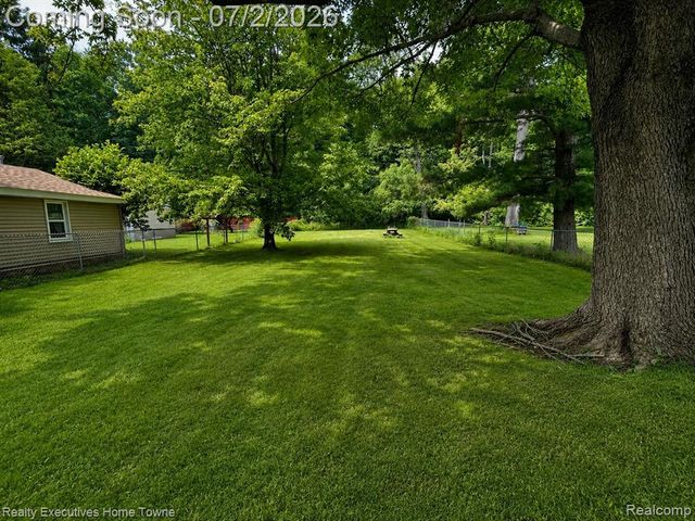6621 Bunker Road, Burtchville, MI 48059
