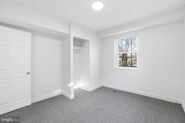 4240 FOOTE ST NE, Washington, DC 20019