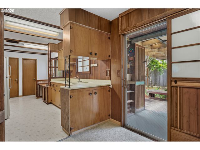 2355 Sw BALSAM Ave, Beaverton, OR 97005
