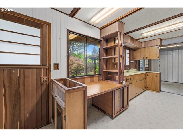 2355 Sw BALSAM Ave, Beaverton, OR 97005