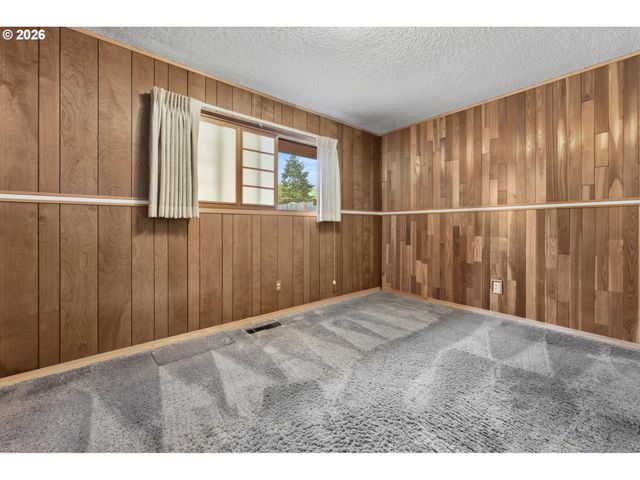 2355 Sw BALSAM Ave, Beaverton, OR 97005