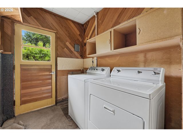 2355 Sw BALSAM Ave, Beaverton, OR 97005