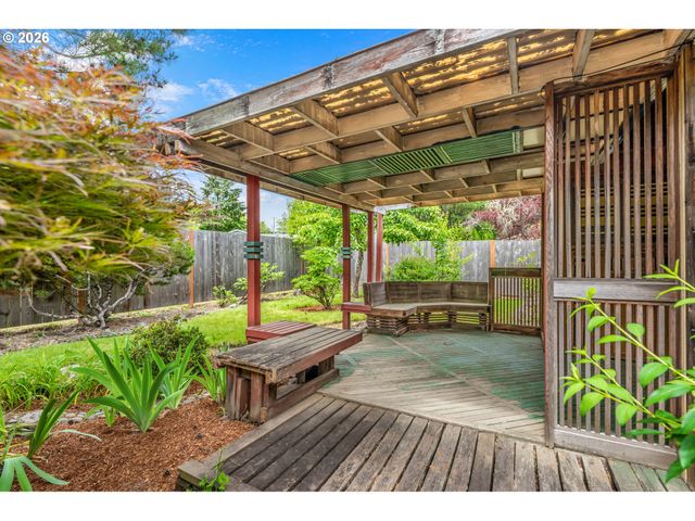 2355 Sw BALSAM Ave, Beaverton, OR 97005