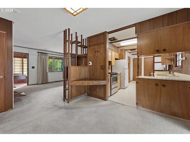 2355 Sw BALSAM Ave, Beaverton, OR 97005