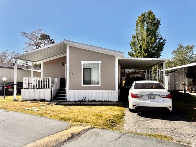 14 LAKEVIEW DR, Layton, UT 84041