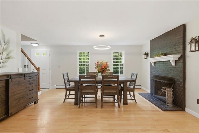 46 King St, Norfolk, MA 02056