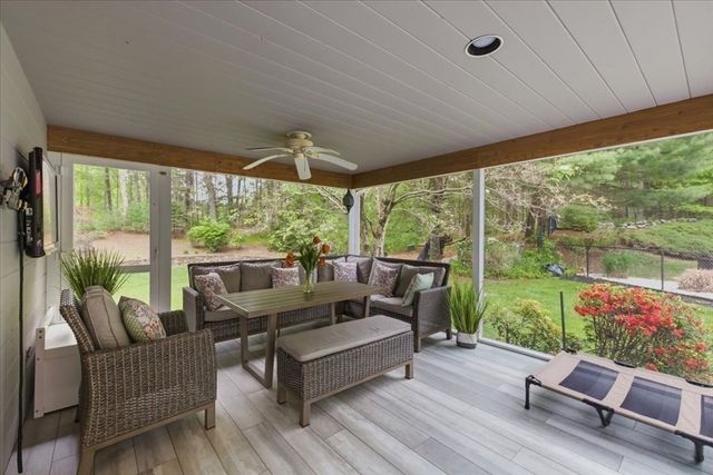 46 King St, Norfolk, MA 02056