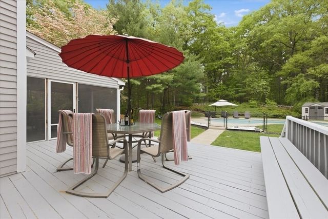 46 King St, Norfolk, MA 02056