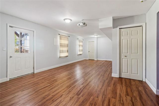 3382 Summit Glen Drive, Loganville, GA 30052