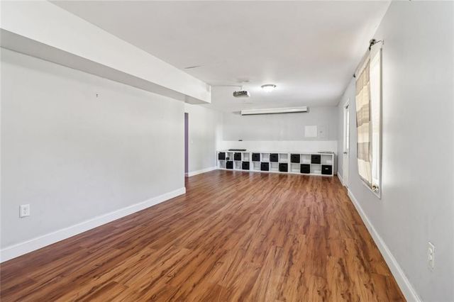 3382 Summit Glen Drive, Loganville, GA 30052