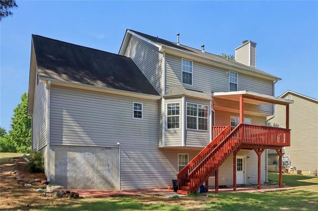 3382 Summit Glen Drive, Loganville, GA 30052