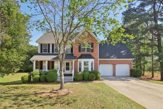 3382 Summit Glen Drive, Loganville, GA 30052