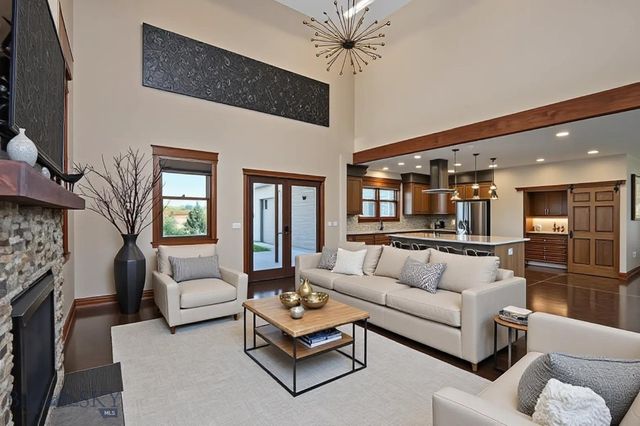 1502 Ryun Sun Way, Bozeman, MT 59718