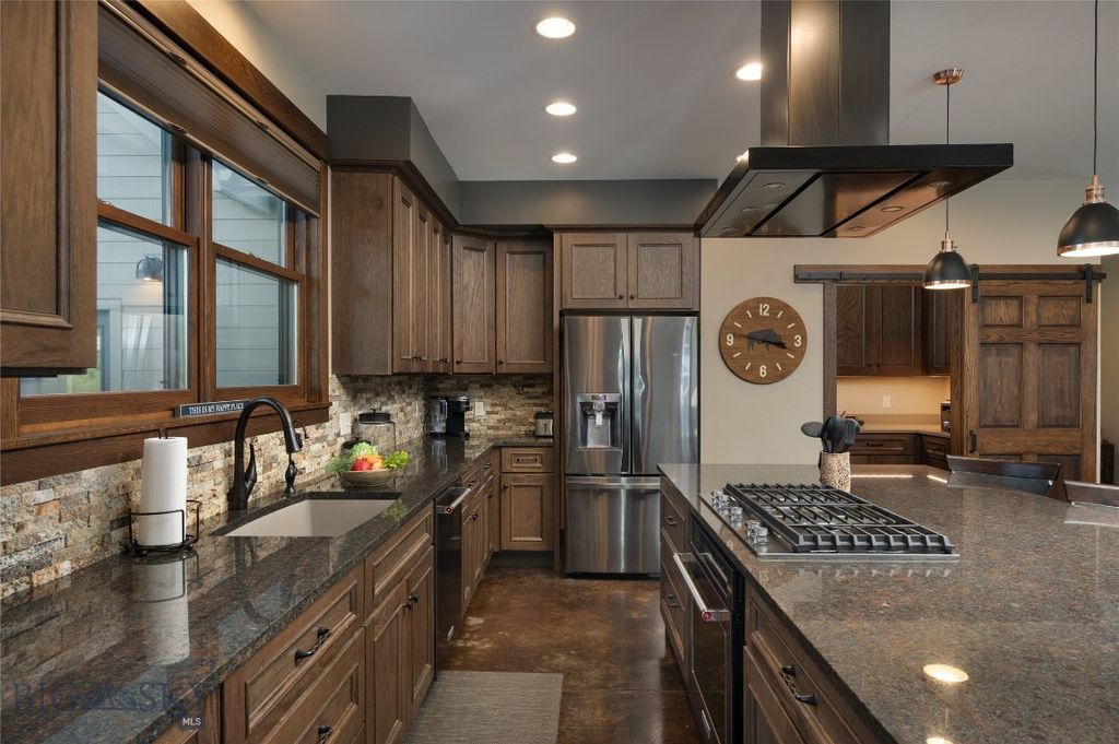 1502 Ryun Sun Way, Bozeman, MT 59718 photo 10