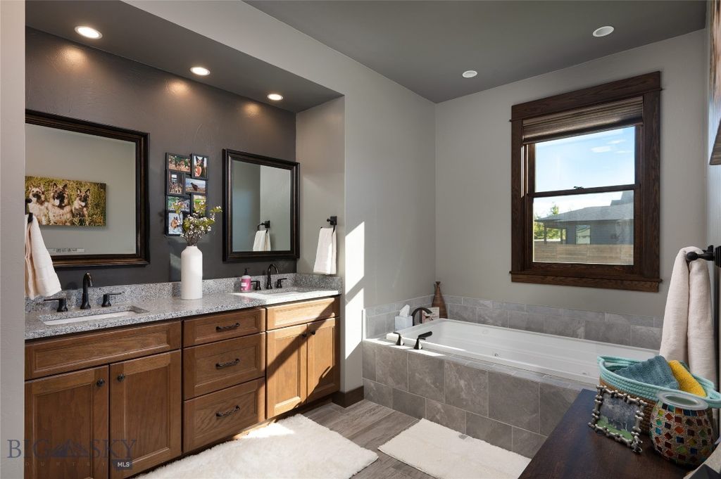 1502 Ryun Sun Way, Bozeman, MT 59718 photo 17