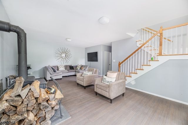 42 W Shore Dr, Vernon Twp., NJ 07462