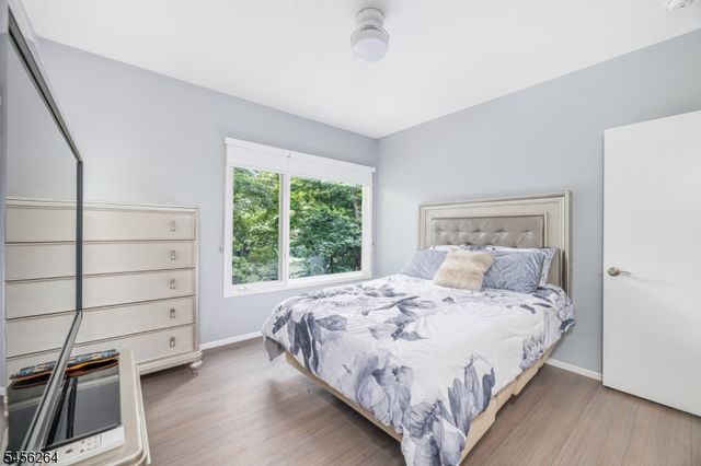 42 W Shore Dr, Vernon Twp., NJ 07462