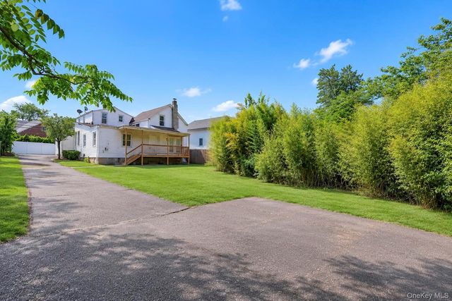 458-460 N Corona Avenue, Valley Stream, NY 11580