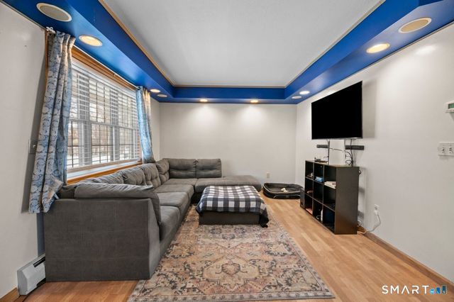 418 Meriden Waterbury Turnpike, Southington, CT 06489